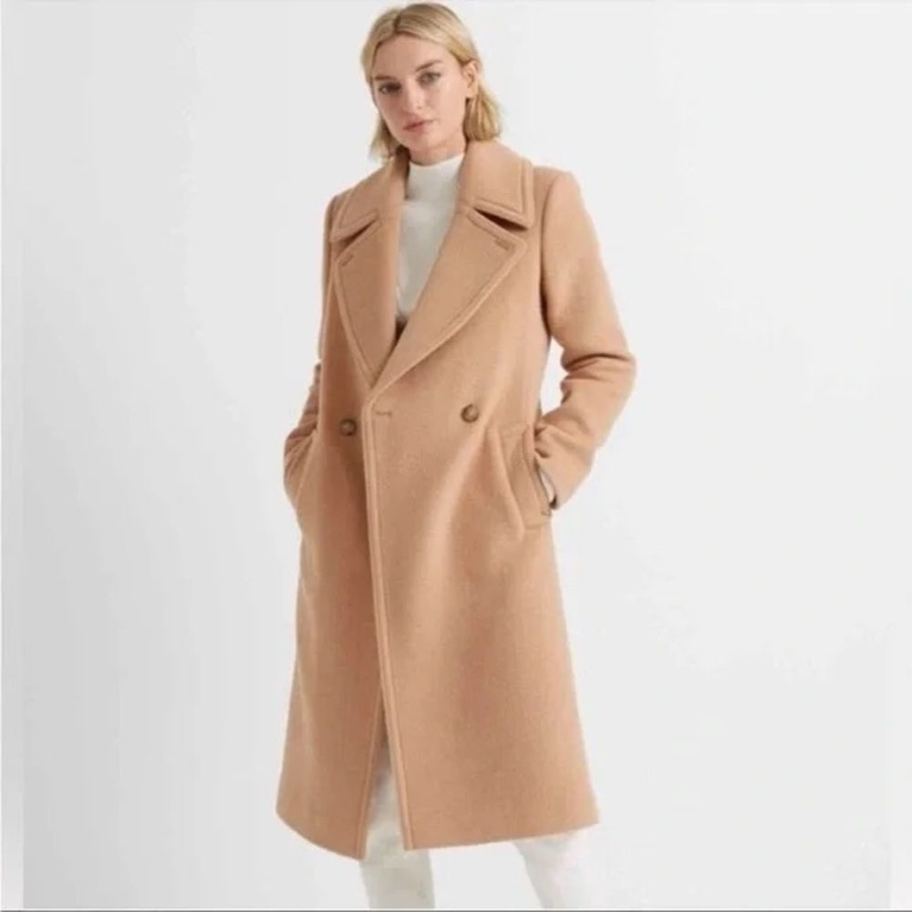 Camel Daylina coat Club Monaco